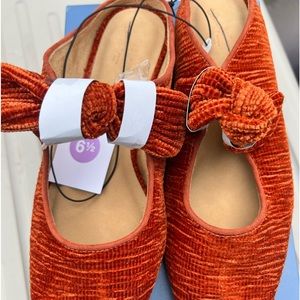 COPY - Beautiful new orange Fall shoes.